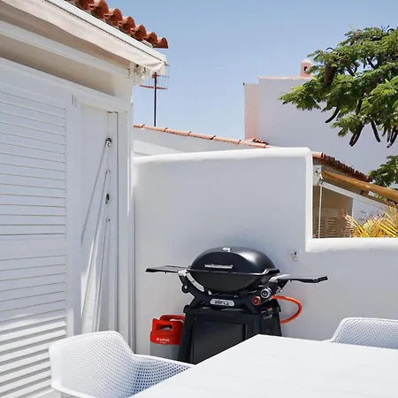 Bright Oceanfront Bungalow, Views, Garden, Coastal * San Miguel de Abona