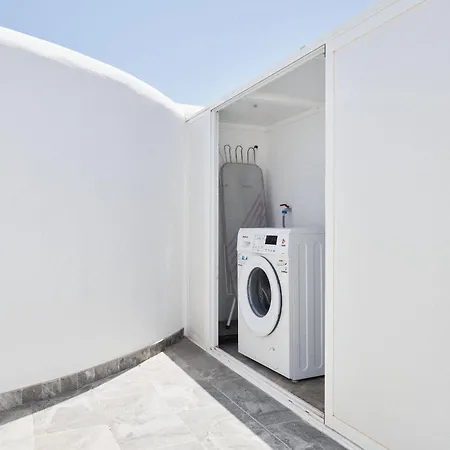 Dom wakacyjny Bright Oceanfront Bungalow, Views, Garden, Coastal San Miguel de Abona